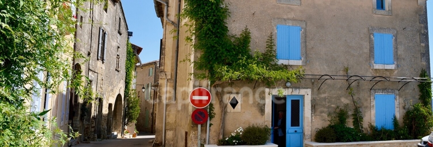 Maison 7 Pièces 120 m² à vendre à Lacoste (84480)