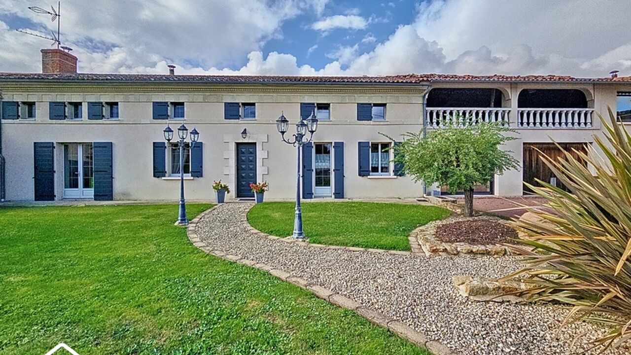 maison 8 pièces 151 m2 à vendre à Thouars (79100)