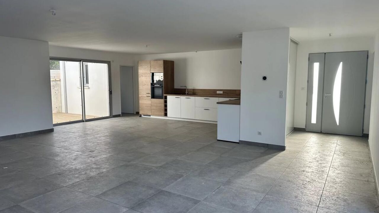 maison 6 pièces 144 m2 à vendre à Sainte-Soulle (17220)