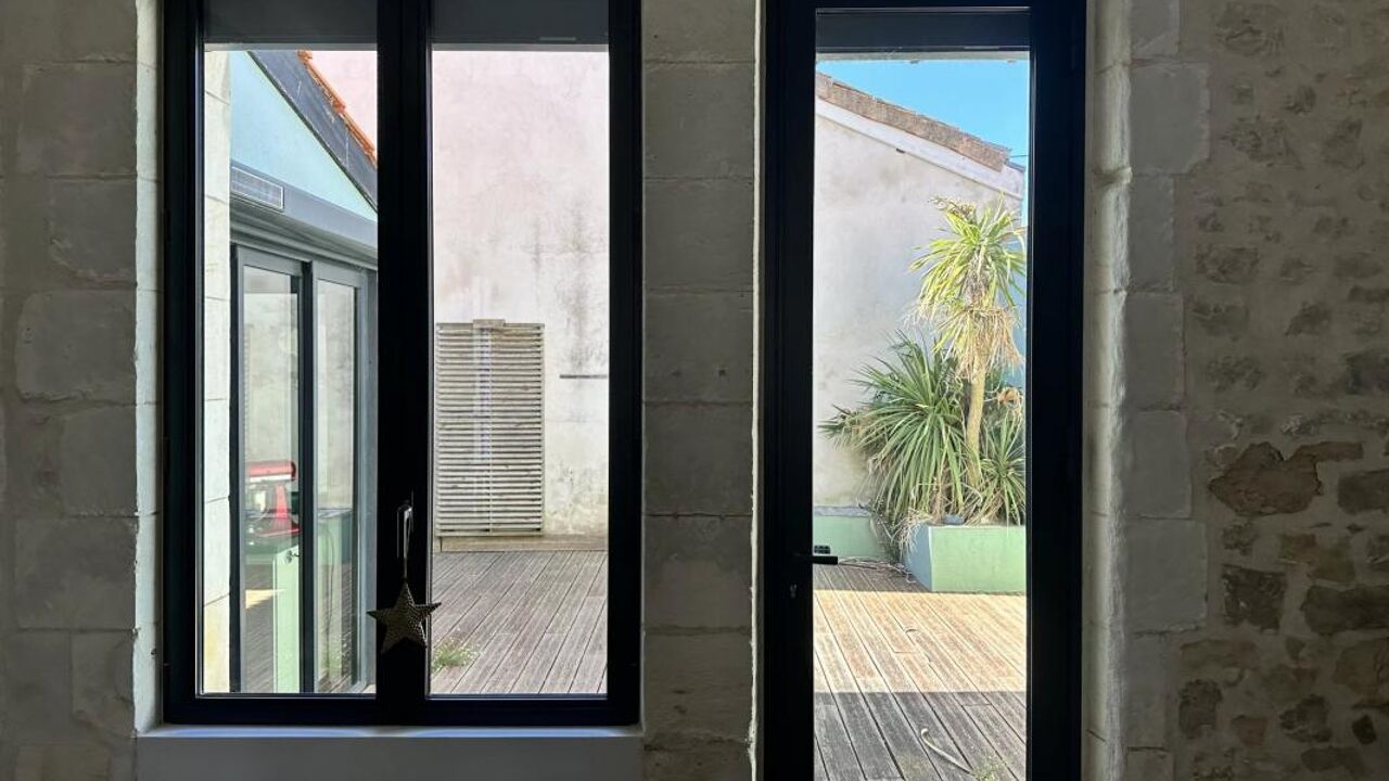 maison 7 pièces 140 m2 à vendre à La Rochelle (17000)