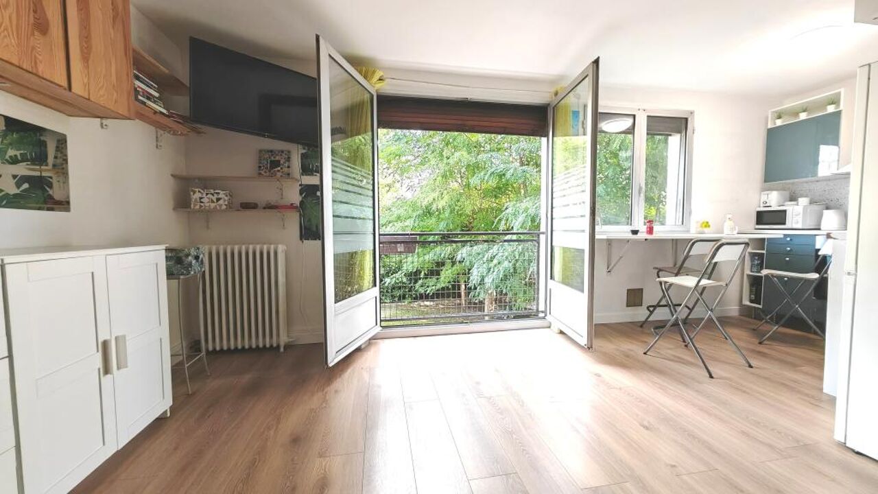 appartement 3 pièces 52 m2 à louer à Pantin (93500)