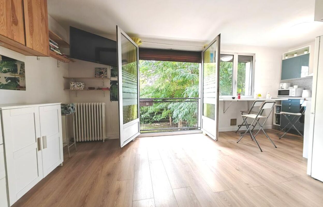 appartement 3 pièces 52 m2 à louer à Pantin (93500)