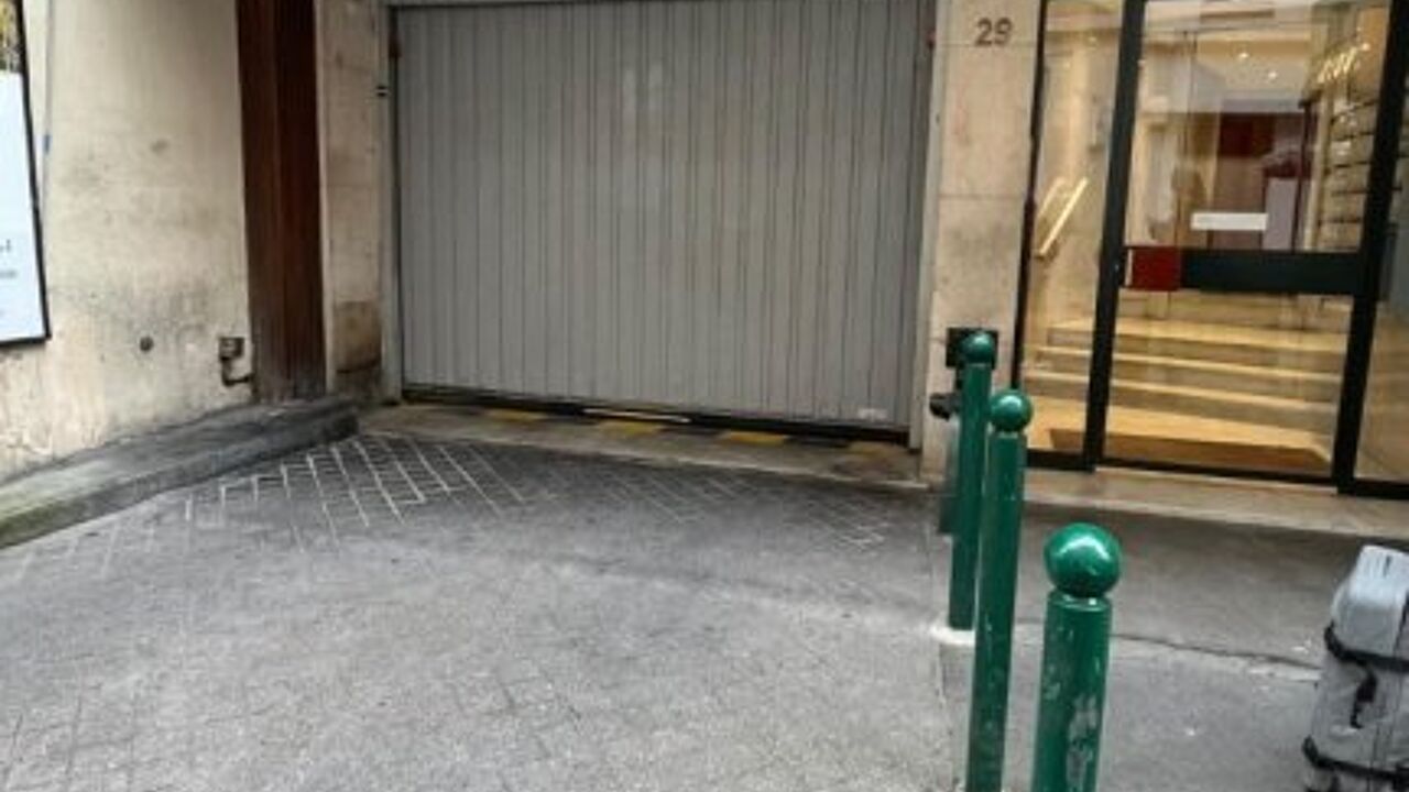 garage  pièces  m2 à louer à Paris 16 (75016)