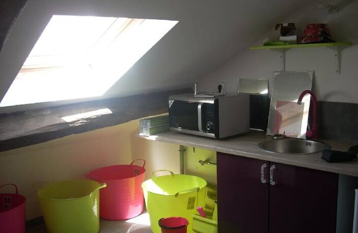 Location appartement 1 pièce 17 m² à Paris 8 (75008) — photo 4