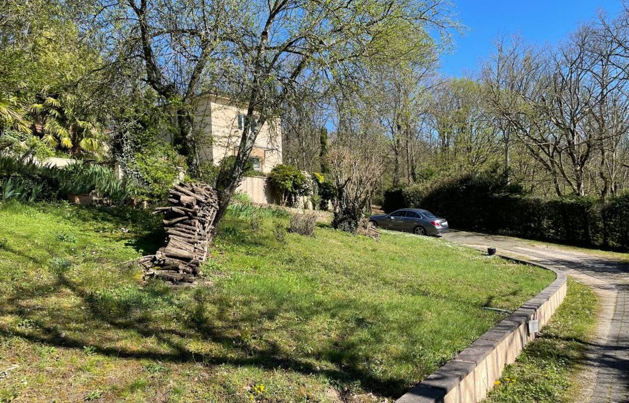 maison 5 pièces 294 m2 à vendre à La Tour-de-Salvagny (69890)