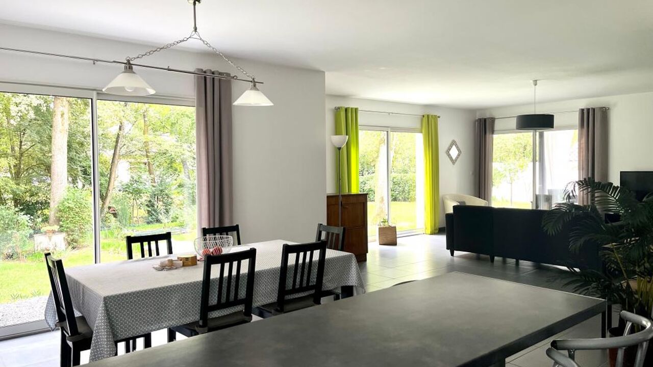 maison 6 pièces 161 m2 à vendre à Blanquefort (33290)