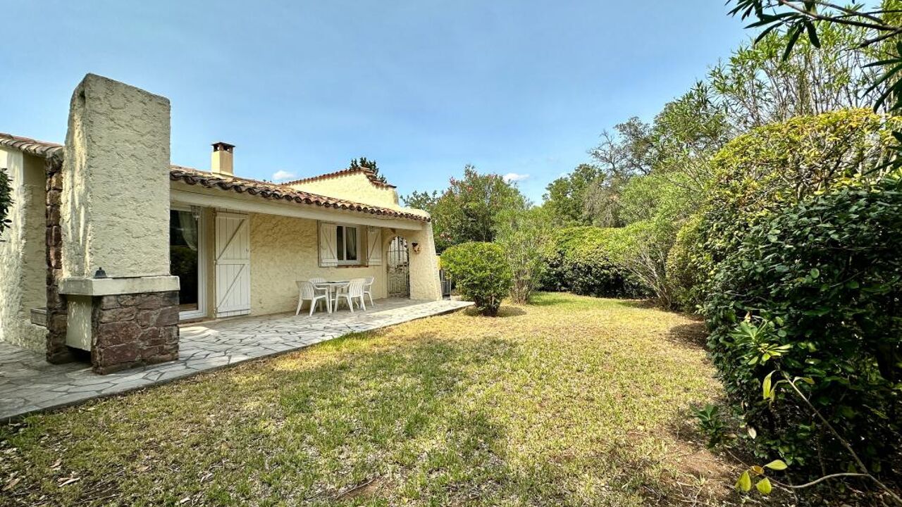 maison 4 pièces 111 m2 à vendre à Roquebrune-sur-Argens (83520)