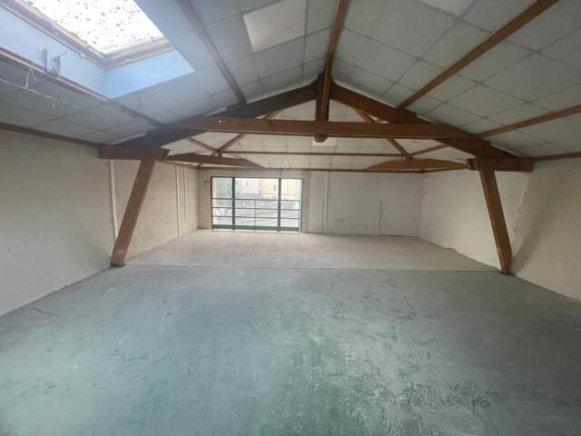 Local commercial à louer, 130 m² à Saint-Junien centre ville — photo du bien