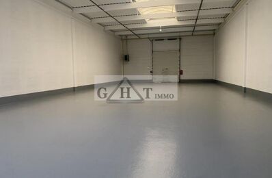 location local industriel 8 740 € CC /mois à proximité de Le Plessis-Trévise (94420)