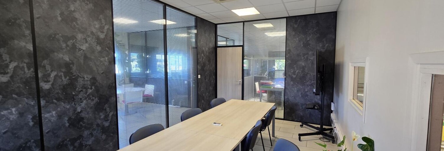 Bureau  130 m² à louer à La Possession (97419)