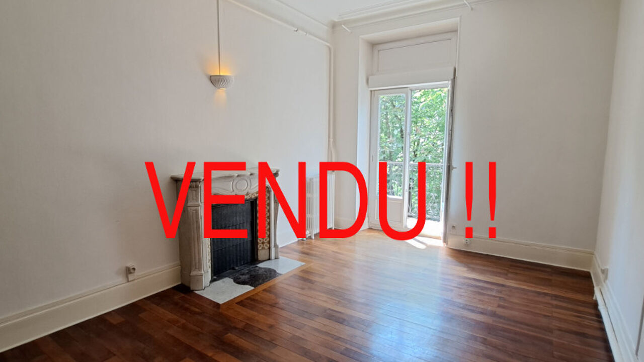 appartement 2 pièces 64 m2 à vendre à Grenoble (38000)