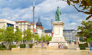 Commerce  74 m² à vendre à Clermont-Ferrand (63000)