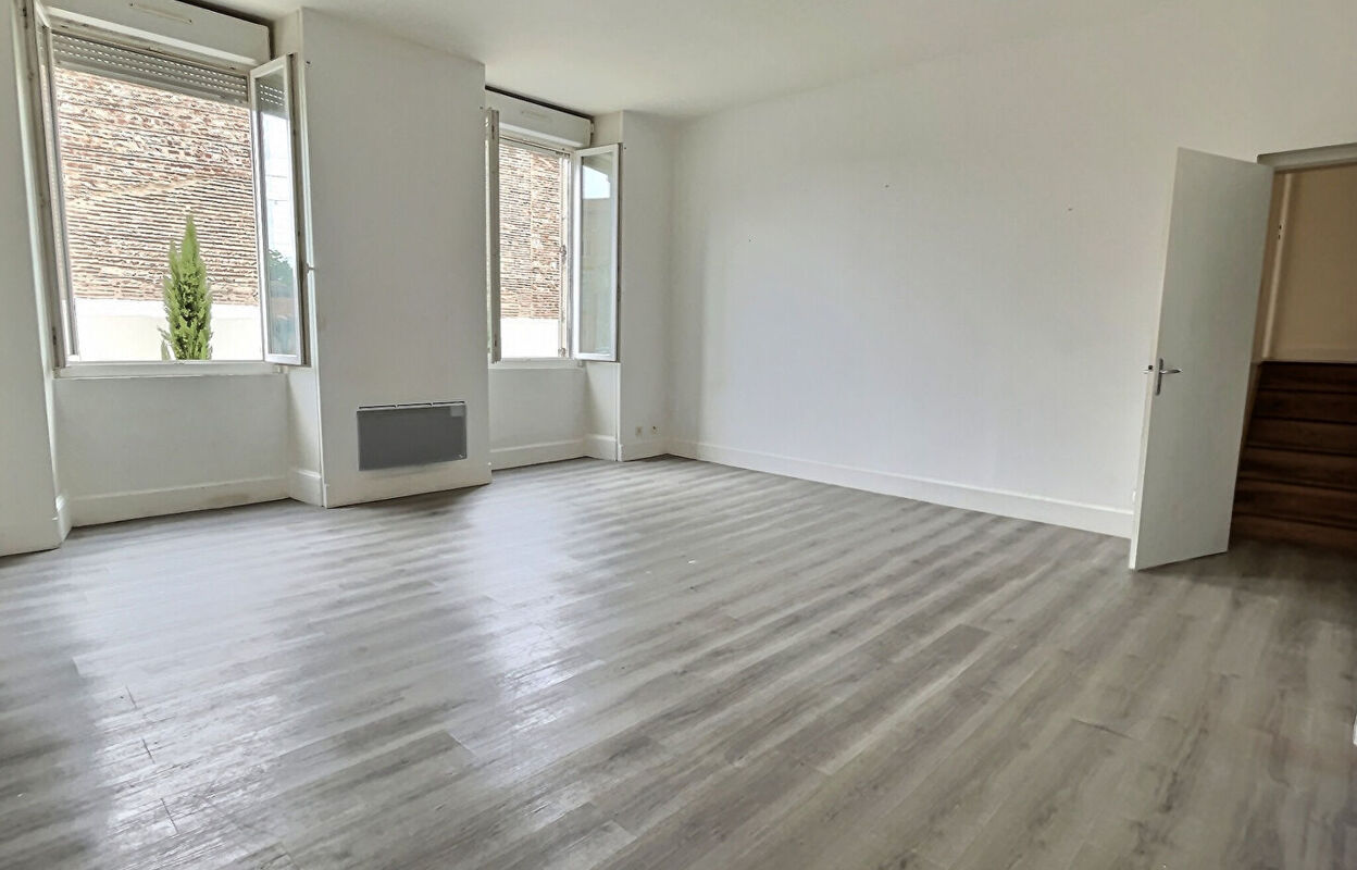 appartement 3 pièces 74 m2 à louer à Sainte-Livrade-sur-Lot (47110)