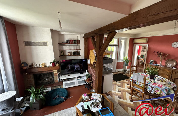 Maison traditionnelle Type 6 sur 345 m² de terrain — photo 2