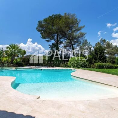 Maison 13 pièces 3890000 €