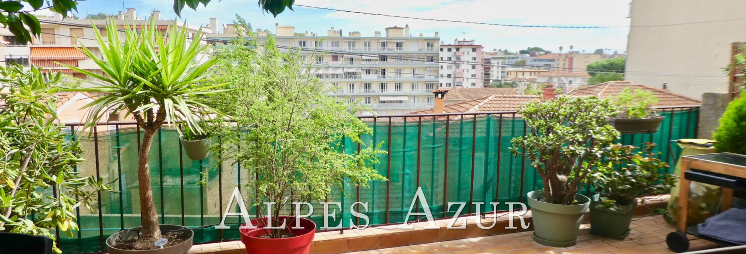 Maison 4 Pièces 81 m² à vendre à Cagnes-sur-Mer (06800)