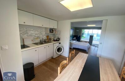 location appartement 690 € CC /mois à proximité de Saint-Cyr-sur-Loire (37540)