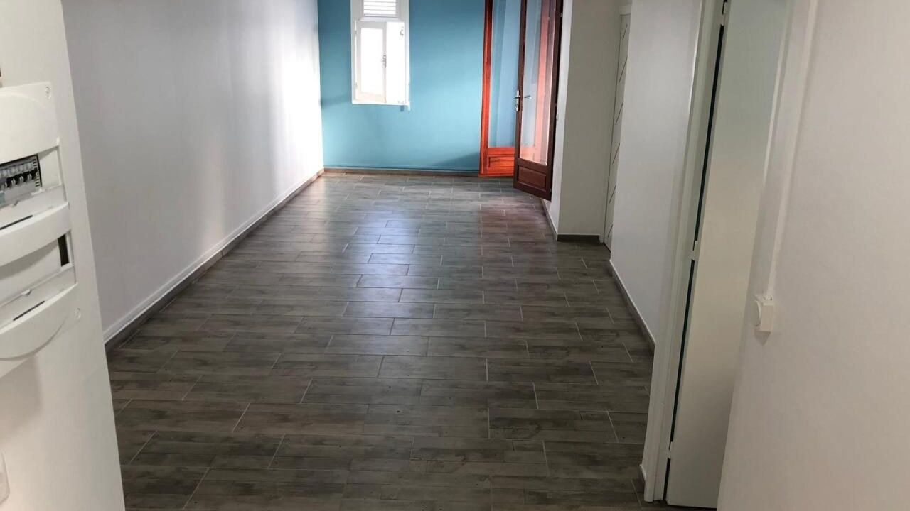 appartement 2 pièces 54 m2 à vendre à Fort-de-France (97200)