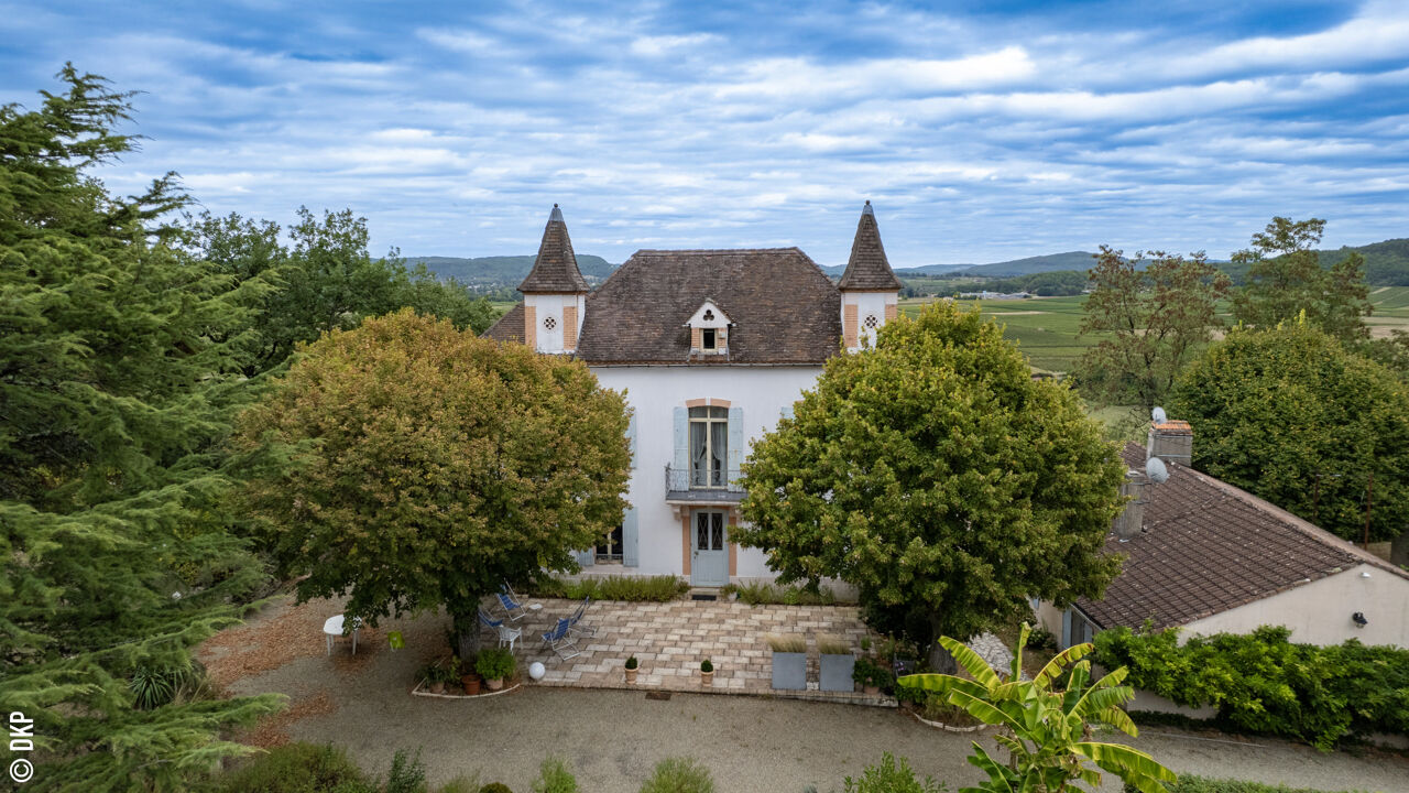 maison 10 pièces 345 m2 à vendre à Puy-l'Évêque (46700)