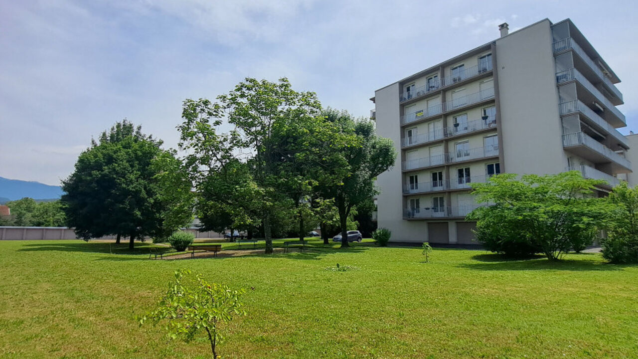 appartement 4 pièces 84 m2 à vendre à Échirolles (38130)