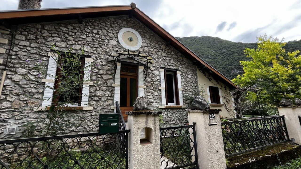 maison 6 pièces 99 m2 à louer à Ornolac-Ussat-les-Bains (09400)