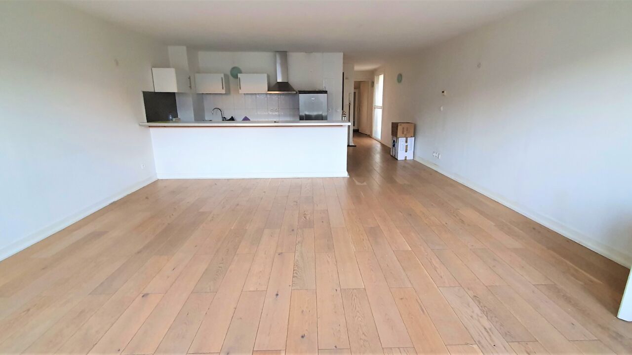 appartement 3 pièces 70 m2 à louer à Lille (59000)