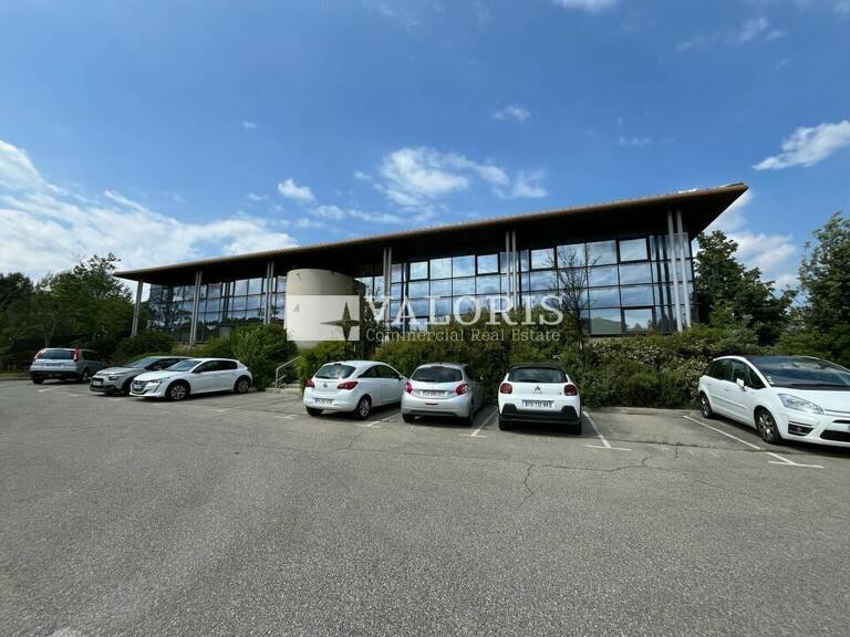 BUREAUX à LOUER — photo 1