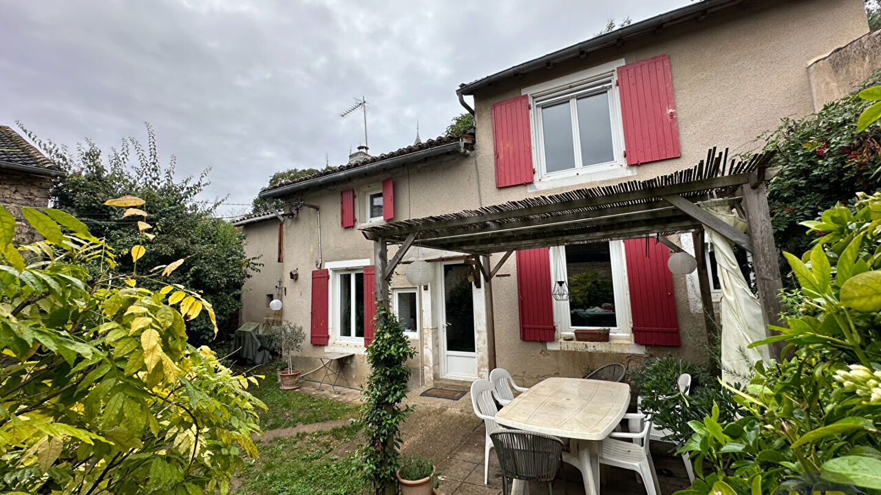 maison 4 pièces 96 m2 à vendre à Iteuil (86240)