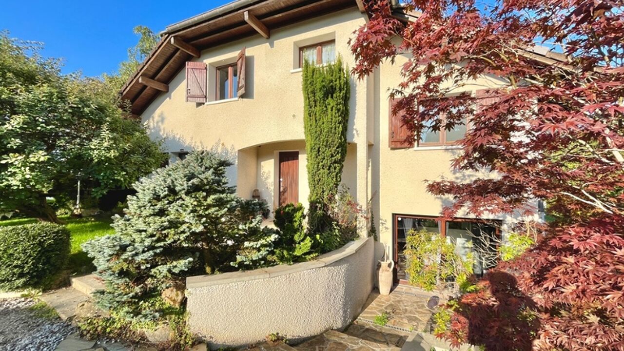 maison 5 pièces 208 m2 à vendre à Choisy (74330)