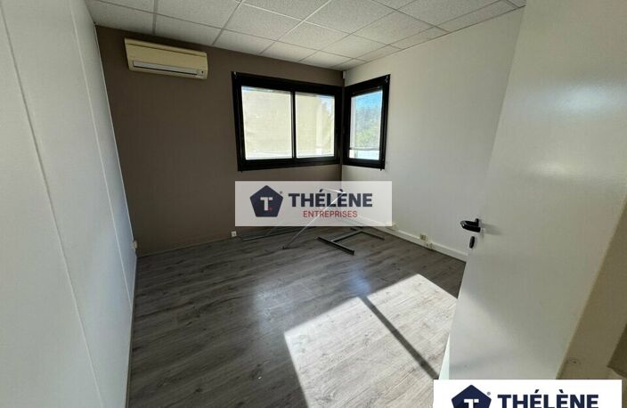 BUREAUX à LOUER — photo 2