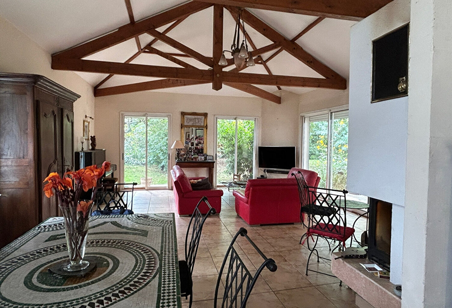 Maison de bureaux de 200m² emplacement premium allées de Morlaas — photo 1