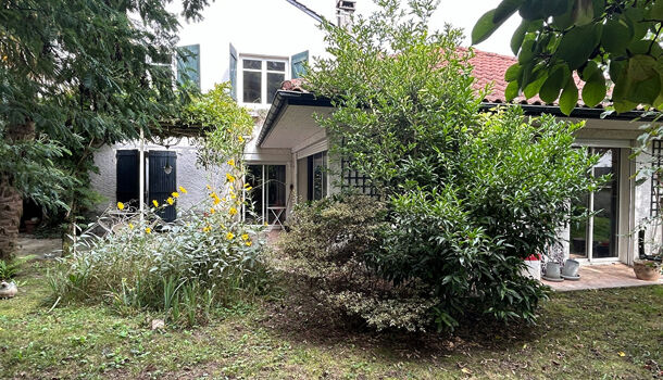 Bureau 8 pièces  à vendre Pau 64000