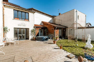 Maison 7 pièces 820000 €