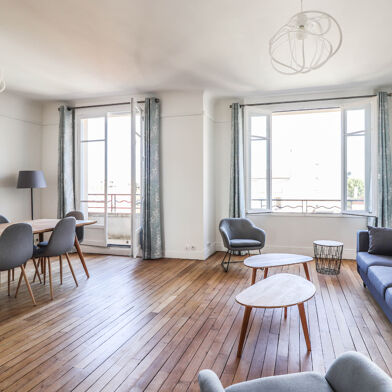 Appartement 5 pièces 2650 €