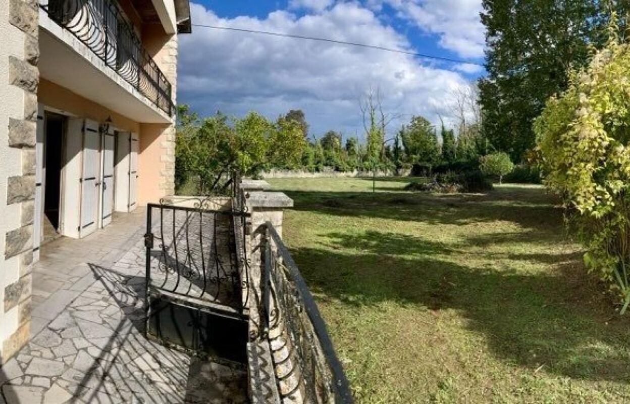 maison 6 pièces 218 m2 à vendre à Verteuil-sur-Charente (16510)