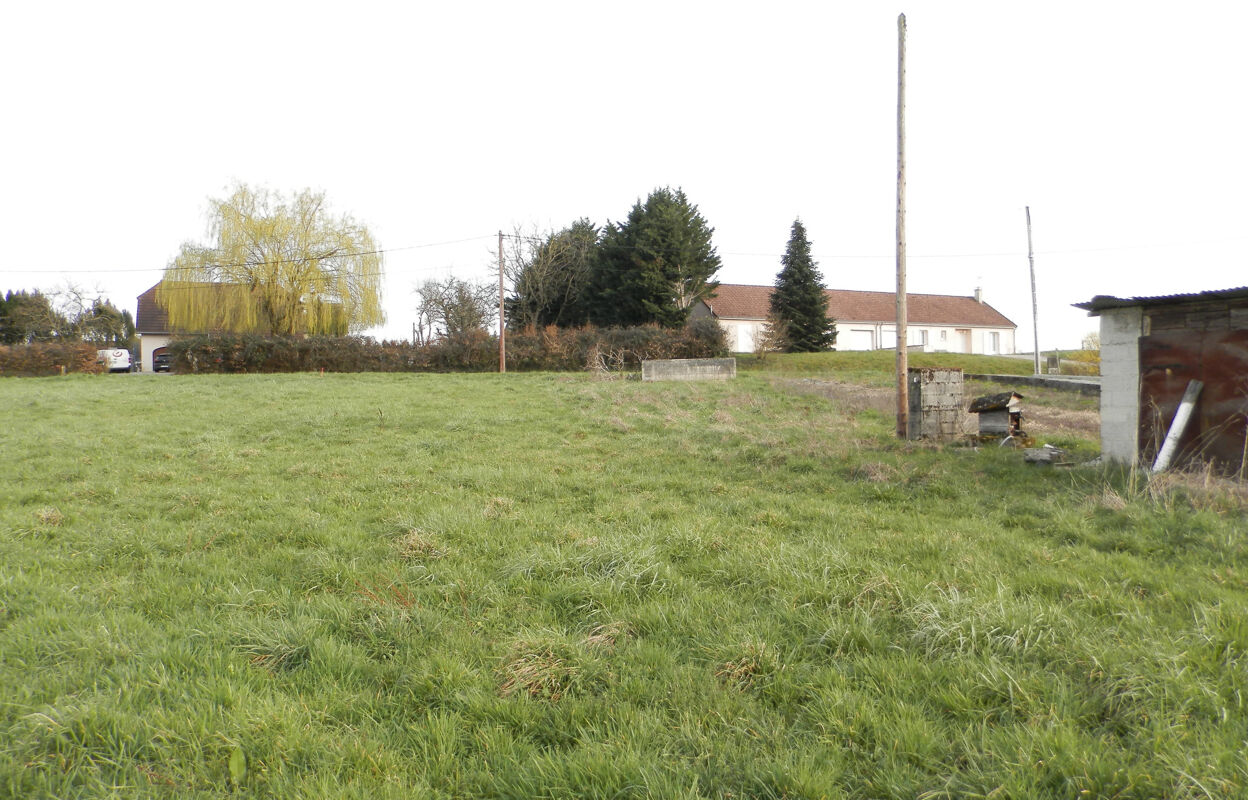 terrain  pièces 1268 m2 à vendre à Lons-le-Saunier (39000)