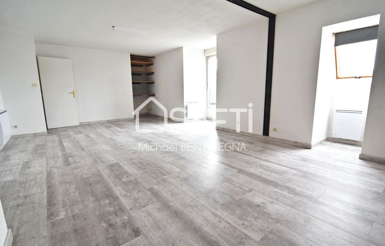 appartement 3 pièces 79 m2 à vendre à Valenciennes (59300)