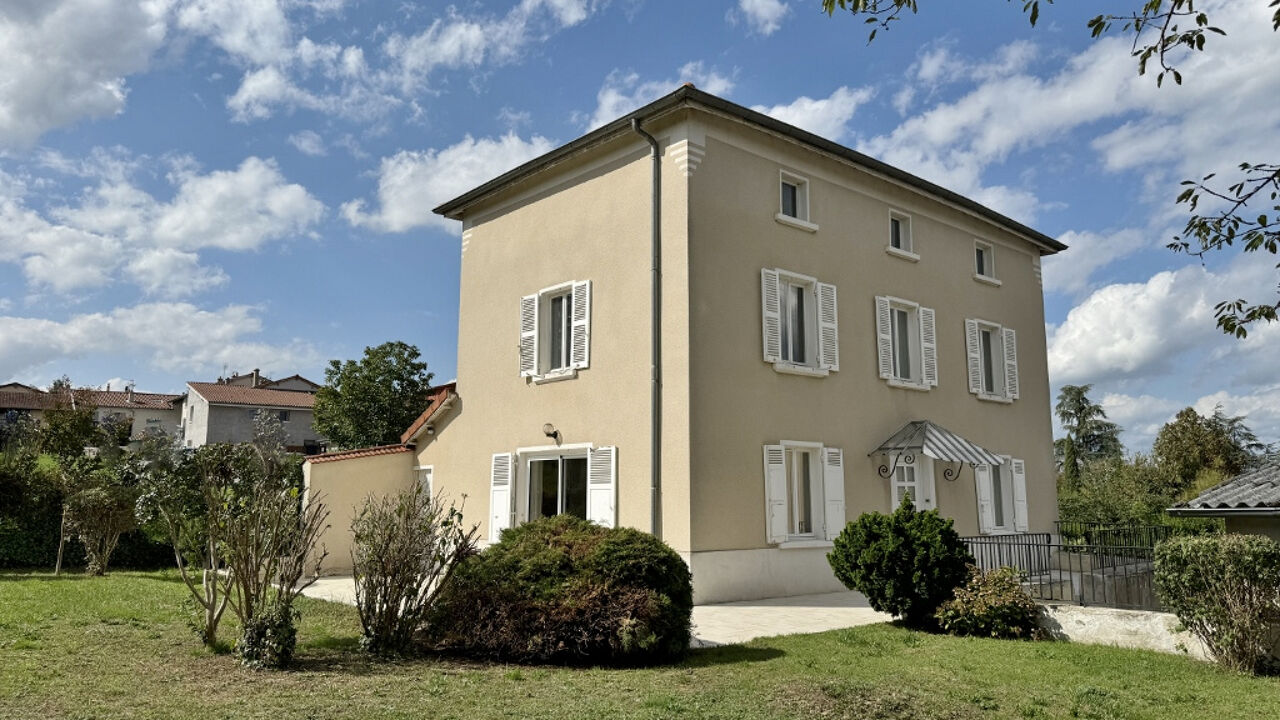 maison 4 pièces 187 m2 à vendre à Saint-Genis-les-Ollières (69290)