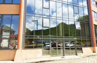 bureau  pièces 140 m2 à vendre à Saint Martin (97150)