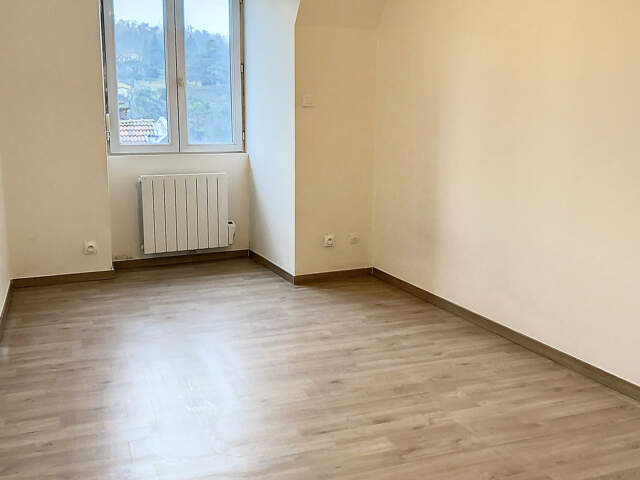 Appartement duplex 3 chambres ANNONAY centre-ville — photo du bien