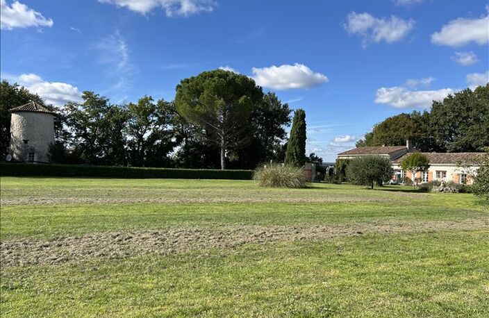 Vente maison 8 pièces 310 m² Loubès-Bernac (47120) — photo 2