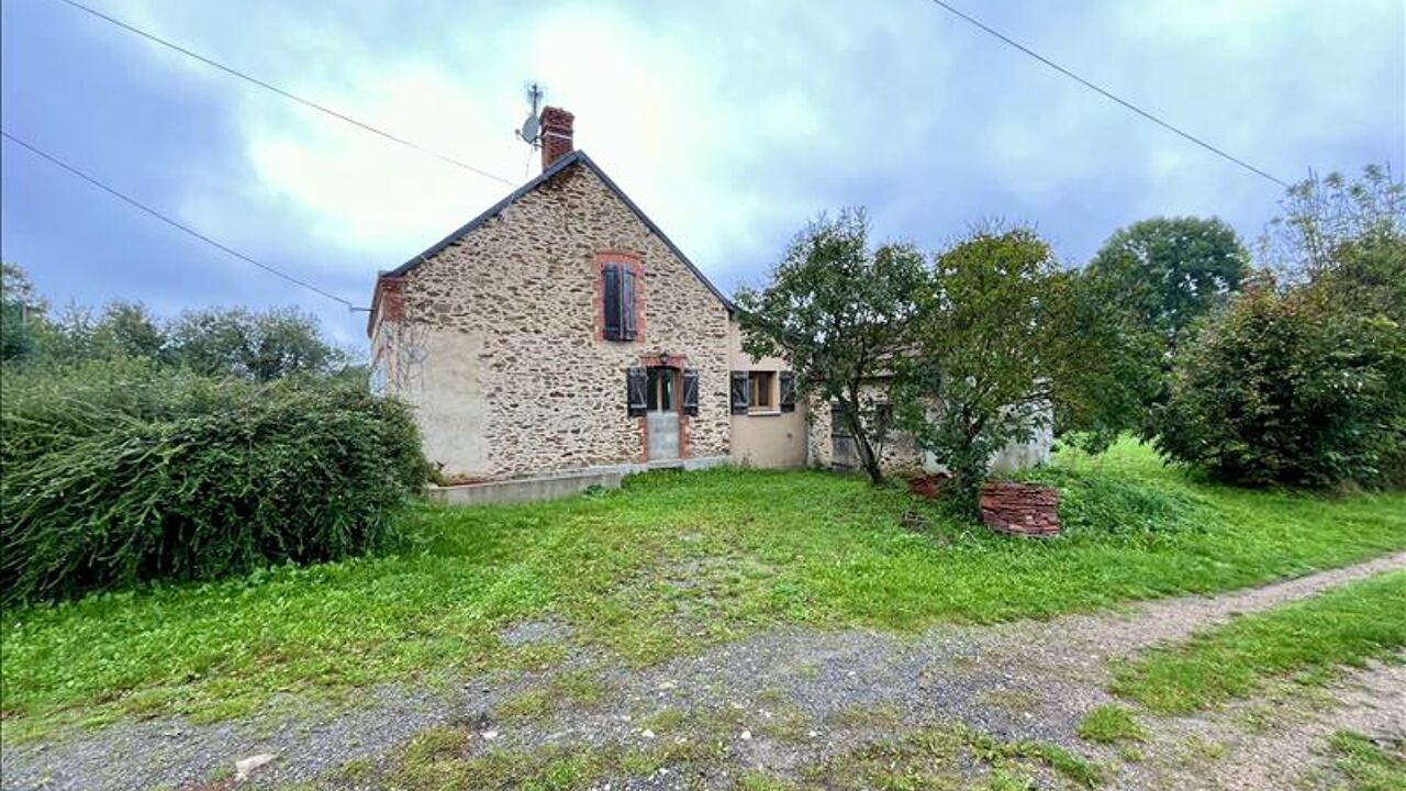 maison 5 pièces 101 m2 à vendre à Saint-Priest-la-Marche (18370)