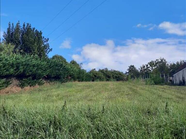 Terrain à bâtir de 0 pièces principales — photo 1