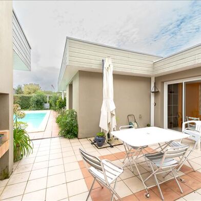 Maison 5 pièces 472500 €
