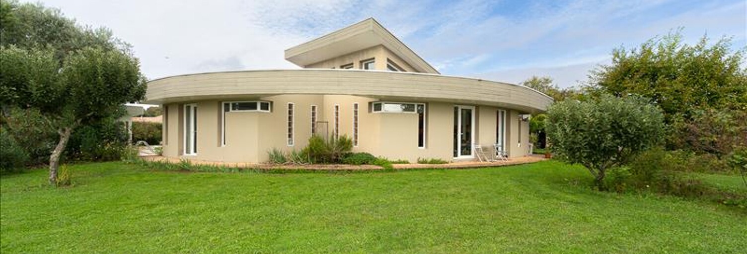 Maison 5 Pièces 213 m² à vendre à La Lande-de-Fronsac (33240)