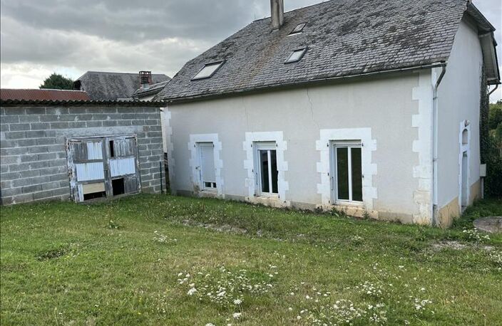 Maison en pierre de 5 pièces principales — photo 2
