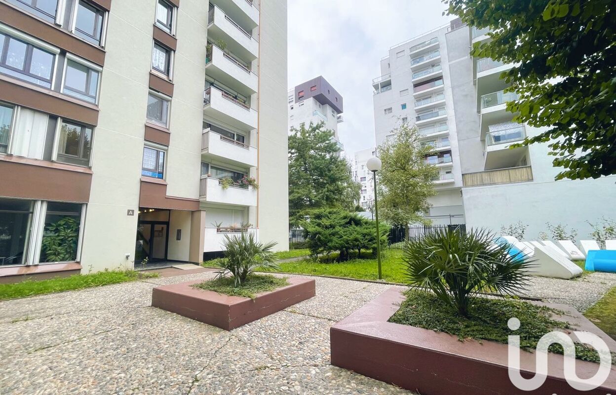 appartement 1 pièces 62 m2 à vendre à Ivry-sur-Seine (94200)