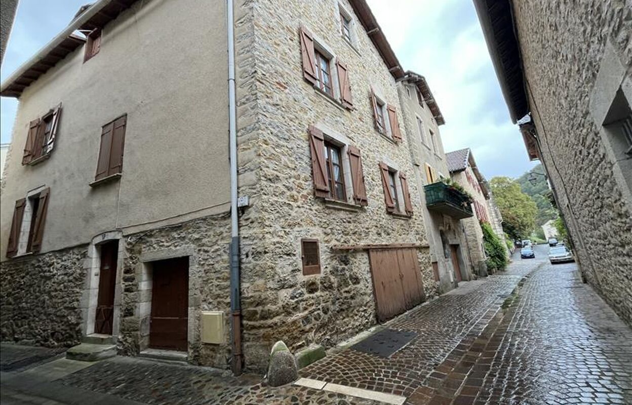 maison 7 pièces 210 m2 à vendre à Villefranche-de-Rouergue (12200)