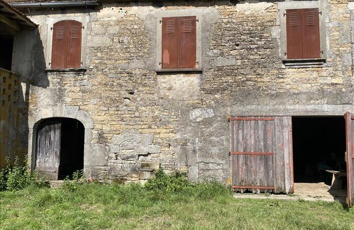 Maison en pierre de 2 pièces principales — photo 2