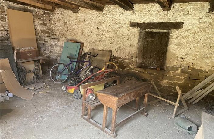 Maison en pierre de 2 pièces principales — photo 4